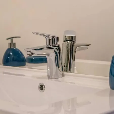 Apartment Honey - Confort, Proche Avec Garage