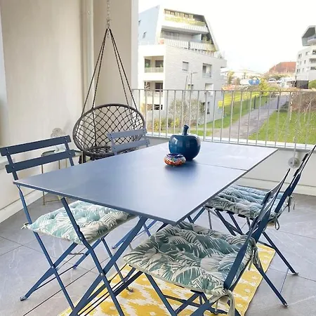 Honey - Confort, Proche Avec Garage Apartment Annecy